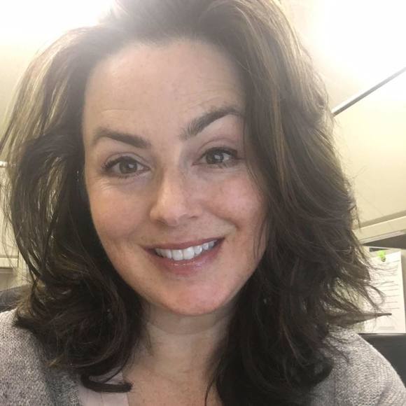 Meet your Posher, Rebecca - Picture 1 of 1